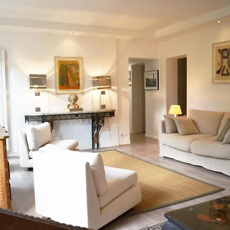 Apartment Luxembourg Garden Paris